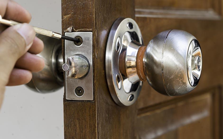comment ouvrir une serrure avec un trombone Ankers Rognac